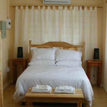 Die Katte Guest House Cottages- Vosburg Bagian luar foto